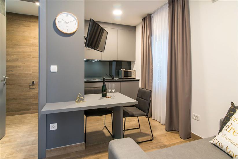 Apartment A7, for 2 persons