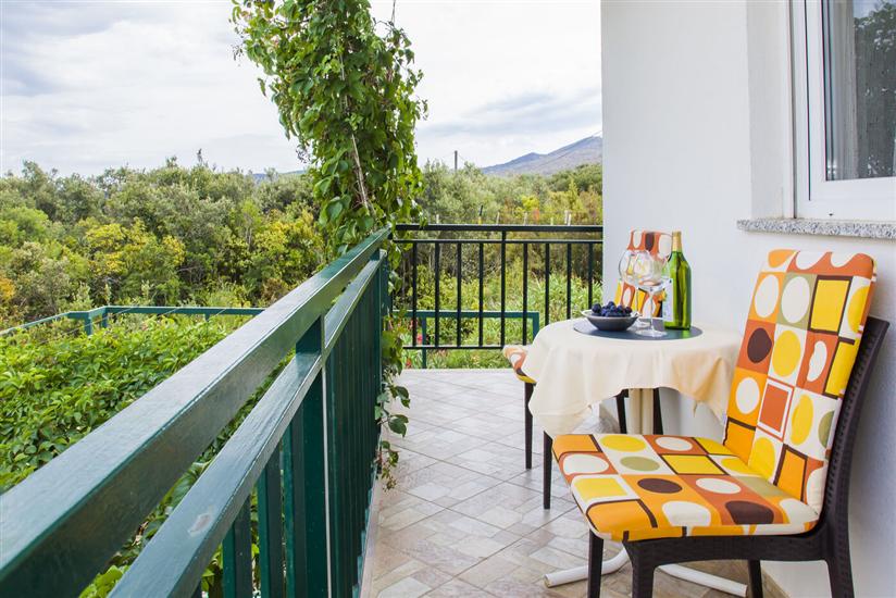 Apartment A4, for 3 persons