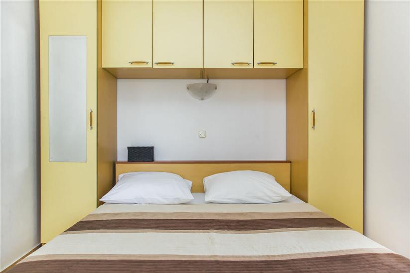 Apartment A4, for 3 persons