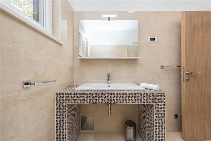 House K1, for 8 persons