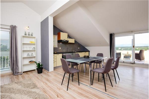 Apartment A4, for 6 persons