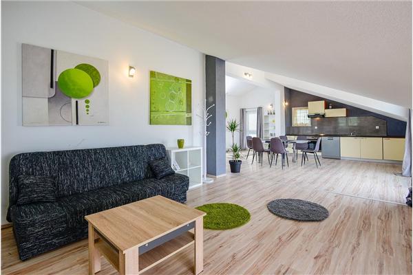 Apartment A4, for 6 persons