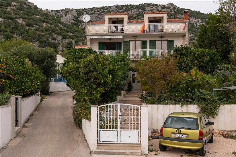 Apartment A3, for 6 persons