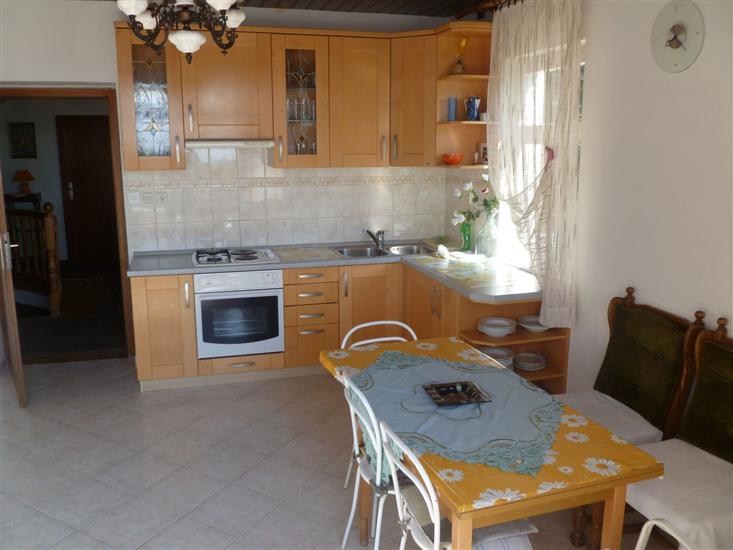 Room S2, for 4 persons