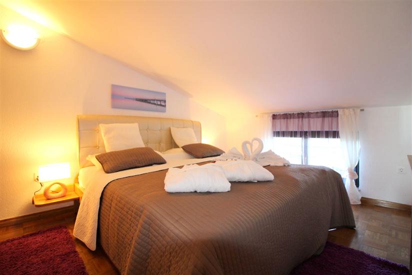 Apartment A1, for 3 persons