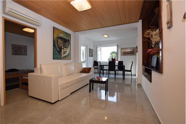 Apartment A1, for 5 persons