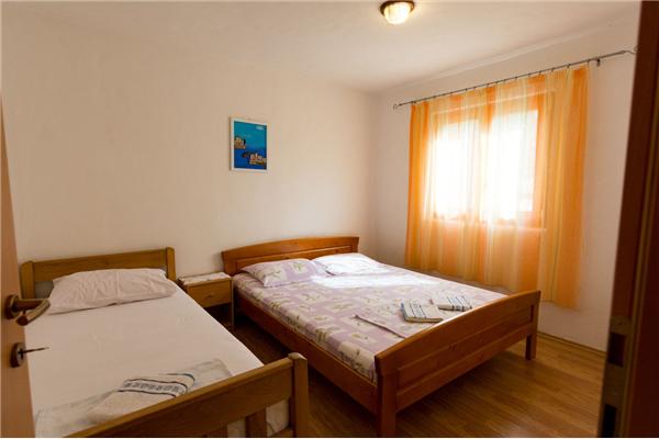 House K1, for 5 persons