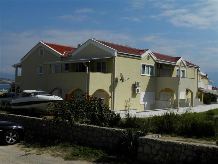 Apartments Zarok