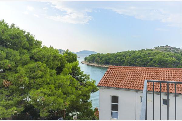 Apartment A4, for 5 persons