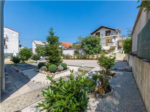 Accommodation with pool Rijeka and Crikvenica riviera,BookKsenijaFrom 114 €