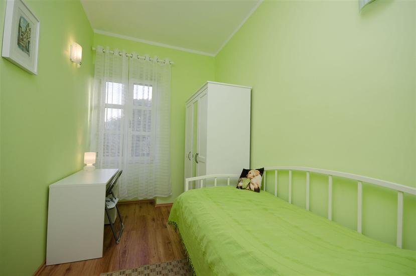 Apartment A1, for 5 persons