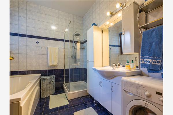 House A1, for 10 persons