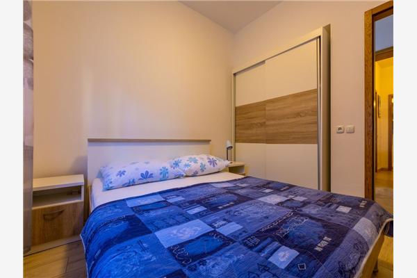 House A1, for 10 persons