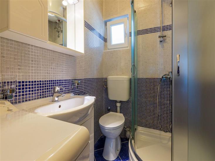 House A1, for 10 persons