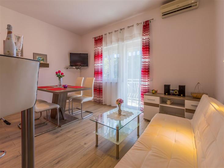 House A1, for 10 persons