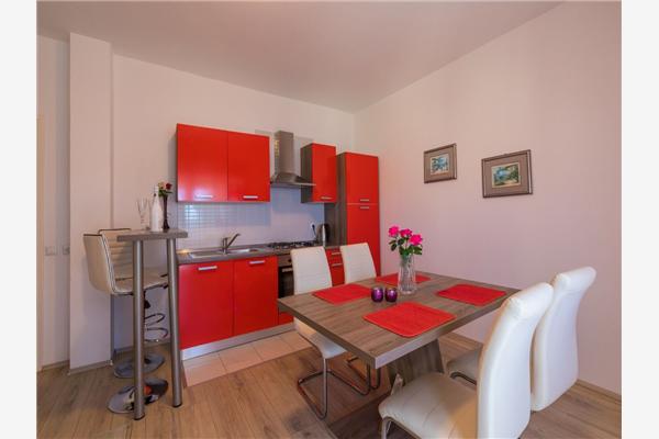 House A1, for 10 persons