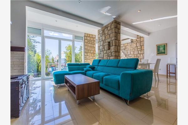 House K1, for 10 persons