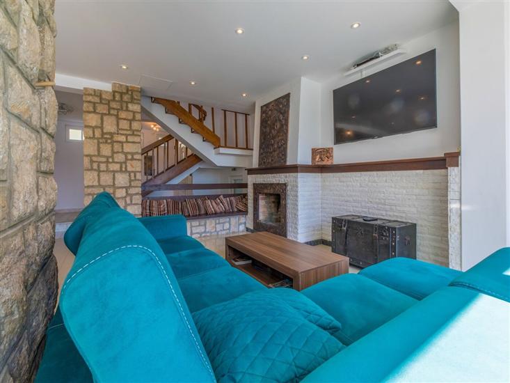 House K1, for 10 persons