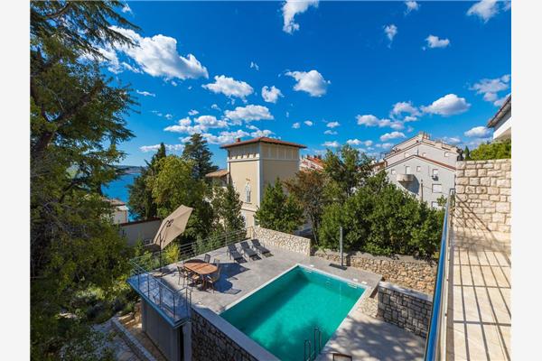 House K1, for 10 persons