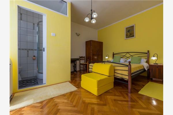 House A1, for 8 persons