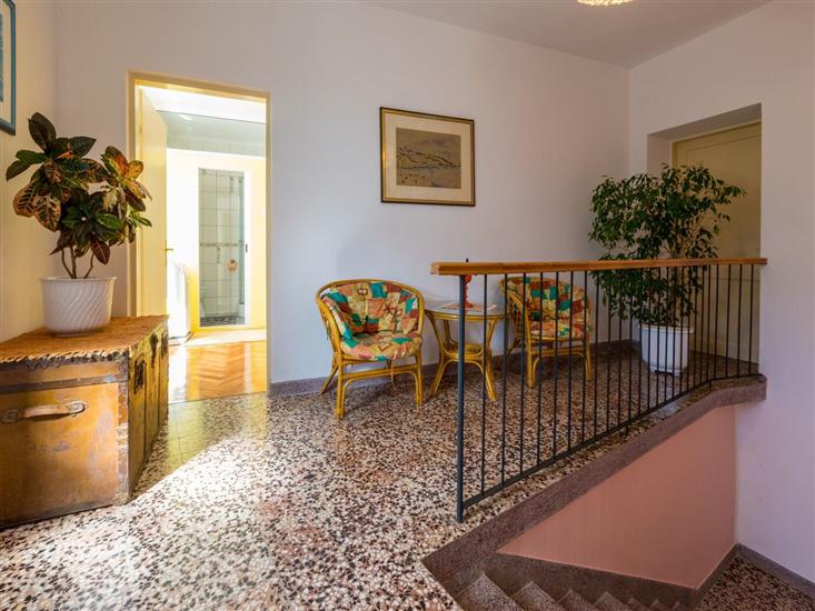 House A1, for 8 persons