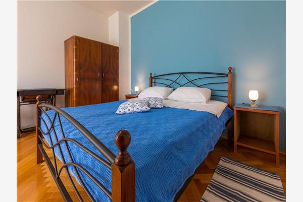 House A1, for 8 persons