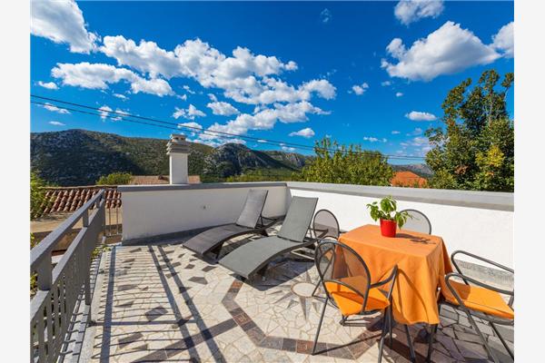 House A1, for 8 persons