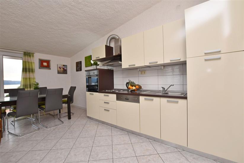 Apartment A1, for 6 persons