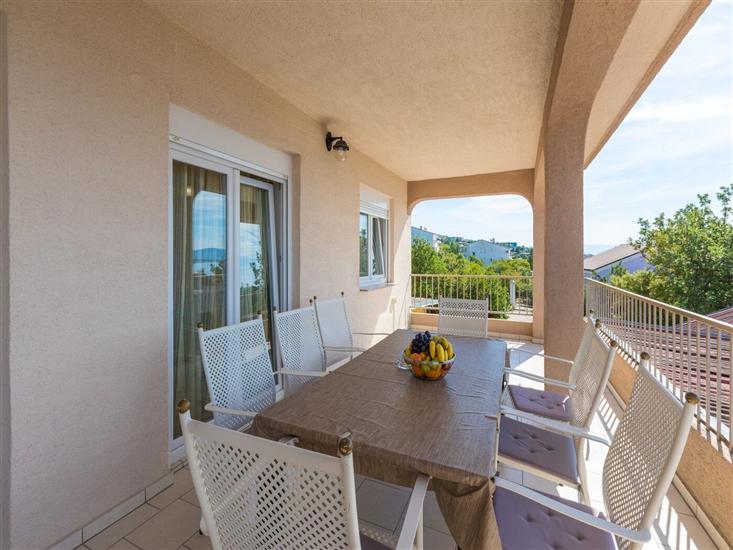 Apartment A3, for 7 persons