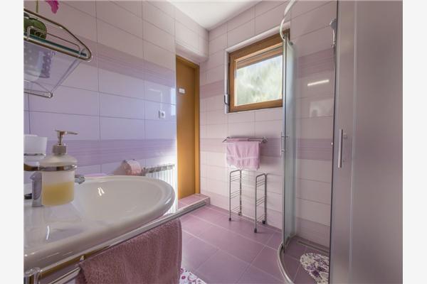 Apartment A1, for 5 persons