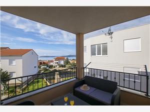 Apartment Marieta Brodarica, Size 60.00 m2