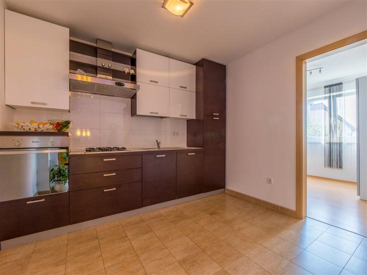 Apartment A1, for 6 persons