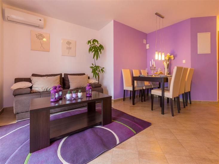 Apartment A1, for 6 persons