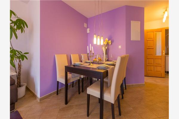 Apartment A1, for 6 persons