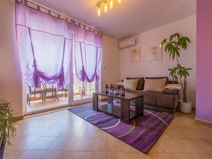 Apartment A1, for 6 persons