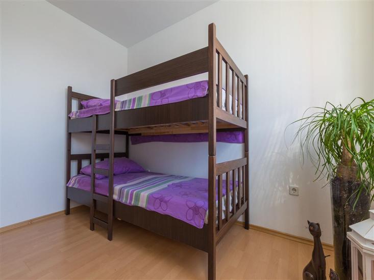 Apartment A1, for 6 persons