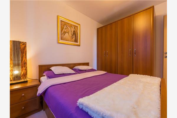 Apartment A1, for 6 persons