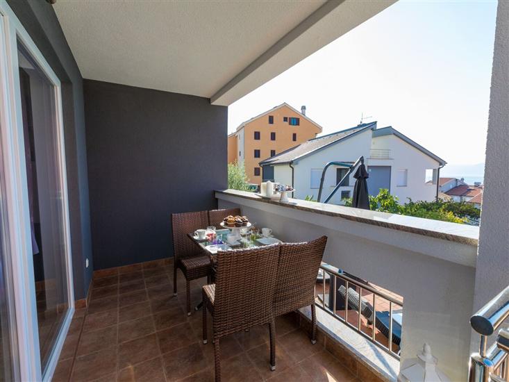 Apartment A1, for 6 persons