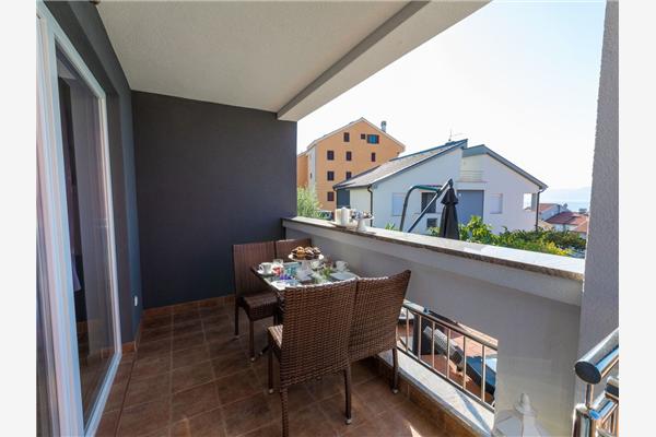 Apartment A1, for 6 persons