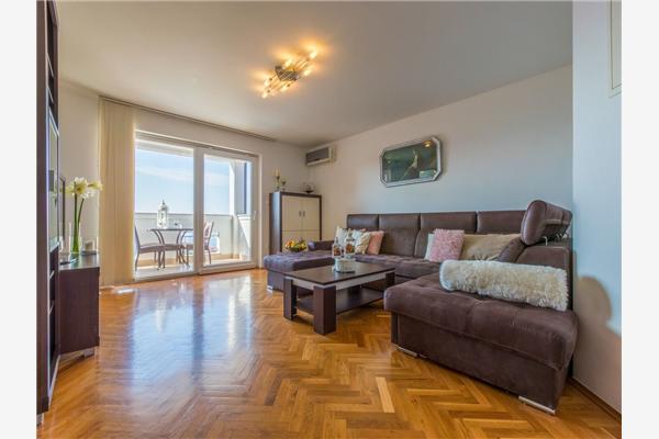 Apartment A4, for 4 persons