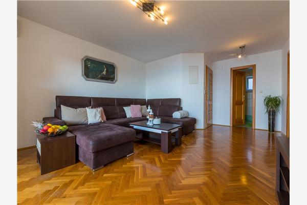 Apartment A4, for 4 persons