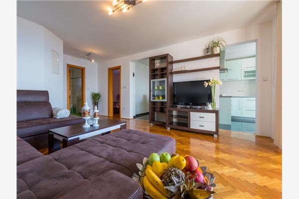 Apartment A4, for 4 persons