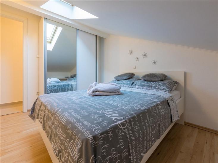 Apartment A5, for 4 persons