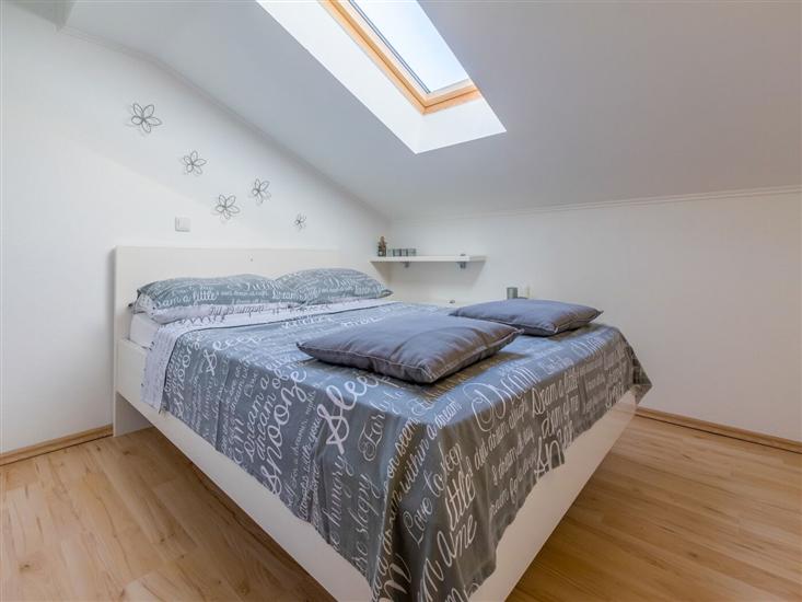 Apartment A5, for 4 persons