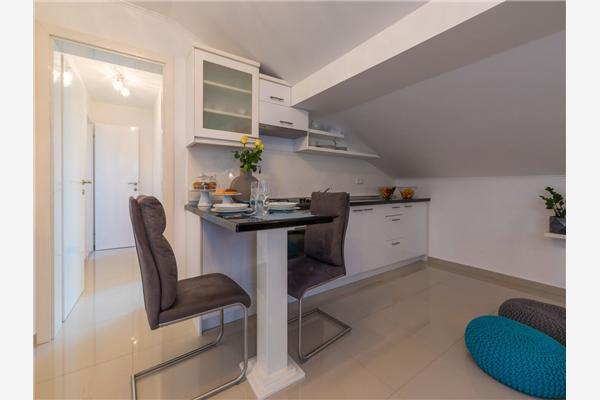 Apartment A5, for 4 persons
