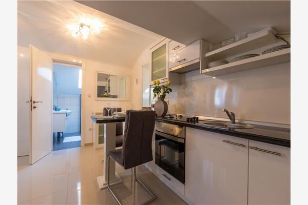 Apartment A5, for 4 persons