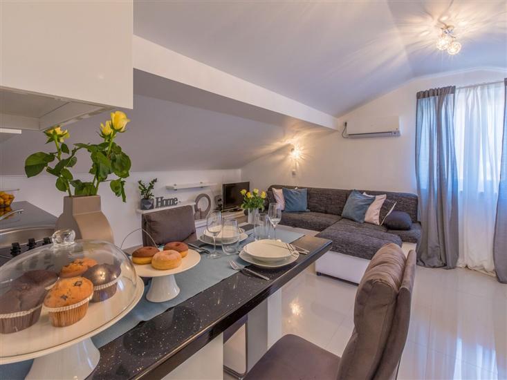 Apartment A5, for 4 persons