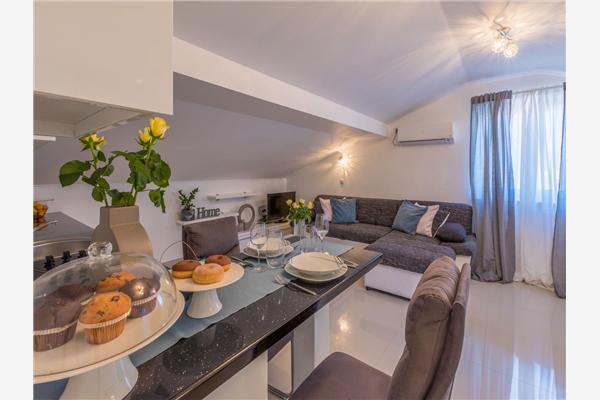 Apartment A5, for 4 persons