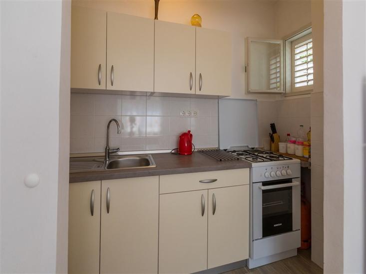 Apartment A1, for 5 persons