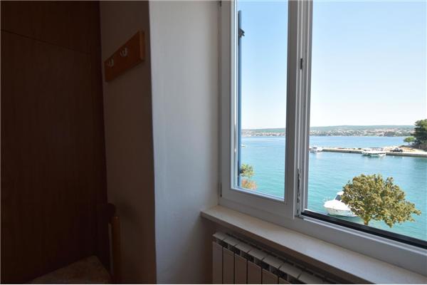 Room A1, for 2 persons